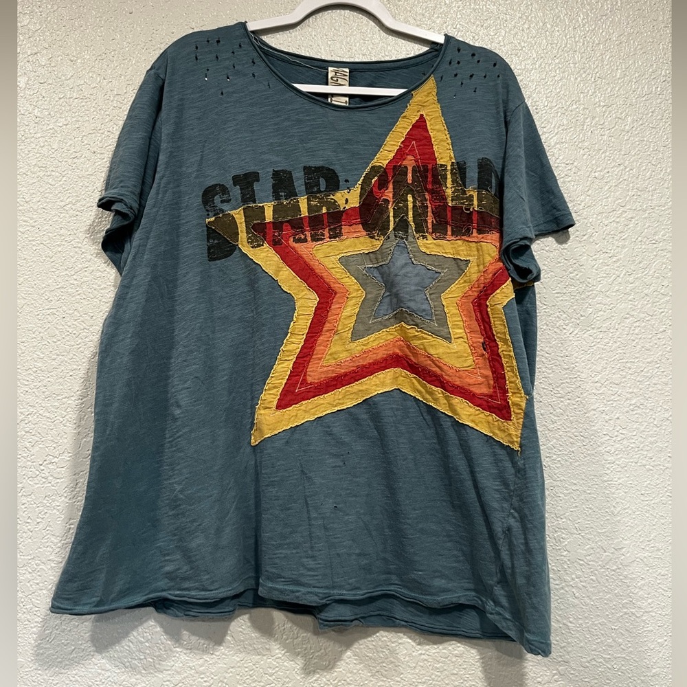 Magnolias Pearl Star Child Tee